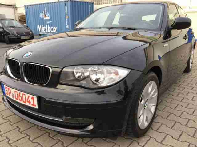 BMW 120i Advantage-Paket NAVI-PDC-GEPFLEGT