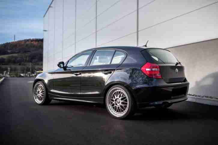 BMW 123d / Facelift / Navi / Leder / Xenon / TwinTurbo