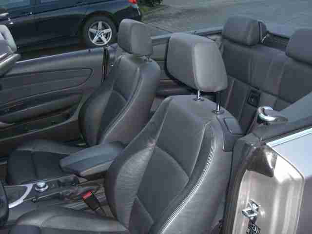 BMW 125i Cabrio E88, nur 69TKM TOP-AUSSTATTUNG: NAVI PROF/XENON/HIFI/GARANTIE!!!