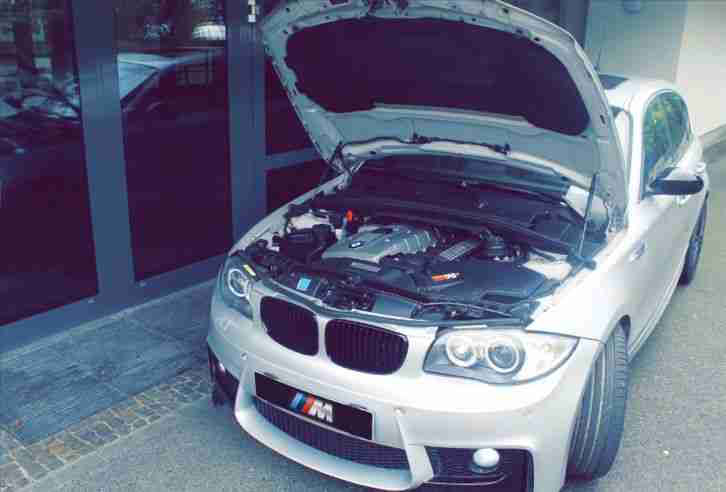 BMW 130i *M-Paket *Vollaustattung *1erM Optik *UNIKAT