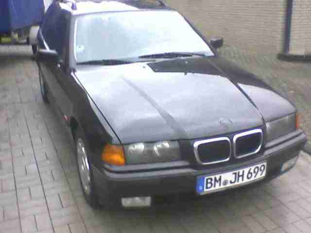 BMW 316i Kombi TÜV 8/16 schwarz Klimaautomatik 100PS BJ1997 255tkm
