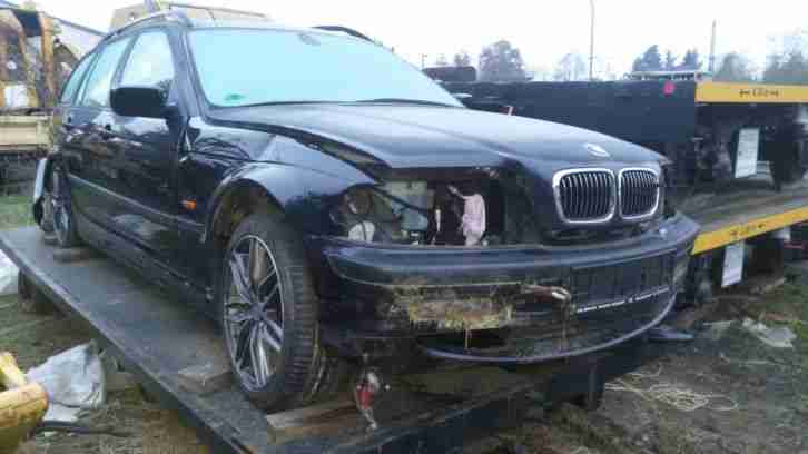 BMW 318 E 46 Unfall