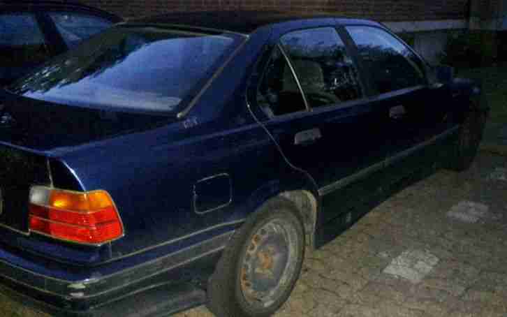 BMW 318 E36