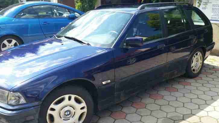 BMW 318 i Kombi 115 PS