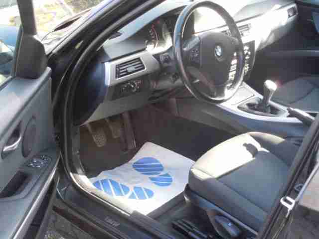 BMW 318d Touring Tempomat - PDC - 12Mon.Garantie