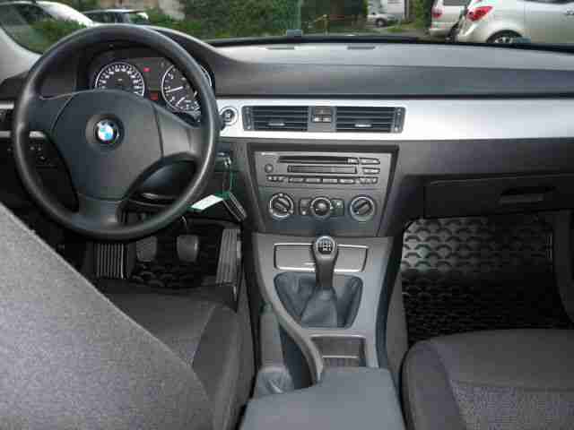 BMW 318i E