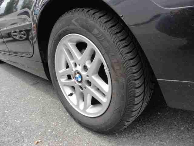 BMW 318i LIMOUSINE* 1.HAND* KLIMA* KLIMA* TÜV 01-2015*