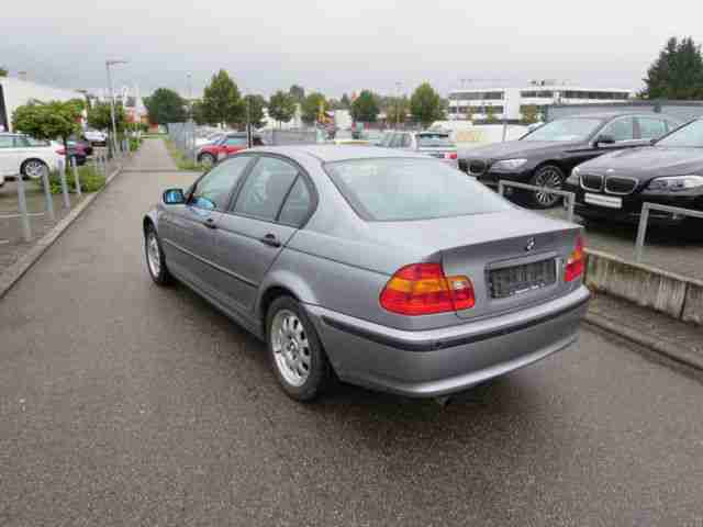 BMW 318i Limo Klimaautomatik PDC Navi Euro 4