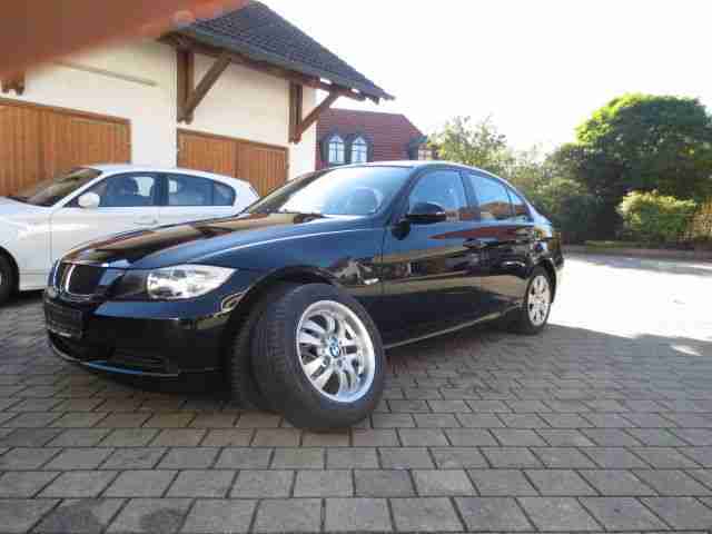 BMW 318i MFL,8-fach,PDC,SHZ,Tempomat,Klimaaut