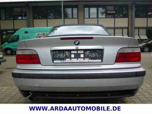 BMW 318i Sport Edition M PACKET