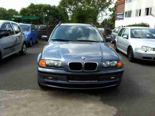 BMW 318i touring