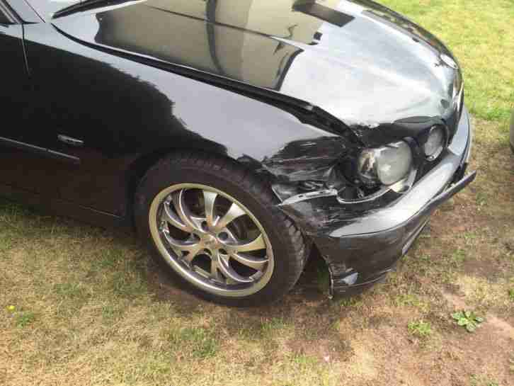 BMW 320 TD Compakt BJ.2002 17 Zoll Alu !!! Unfall- Beschädigt !!!