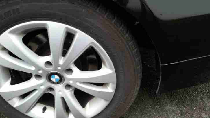 BMW 320D Touring-E91 Top Ausstattung-Tüv-Scheckheft NEU