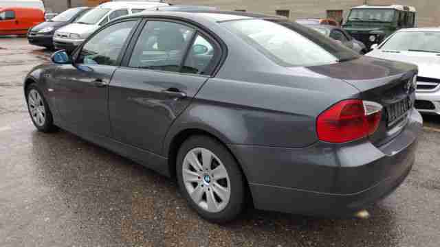BMW 320d DPF Aut. * E90 - Automatik *