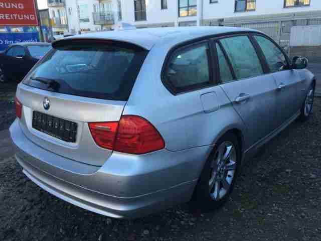 BMW 320d DPF Touring Aut.
