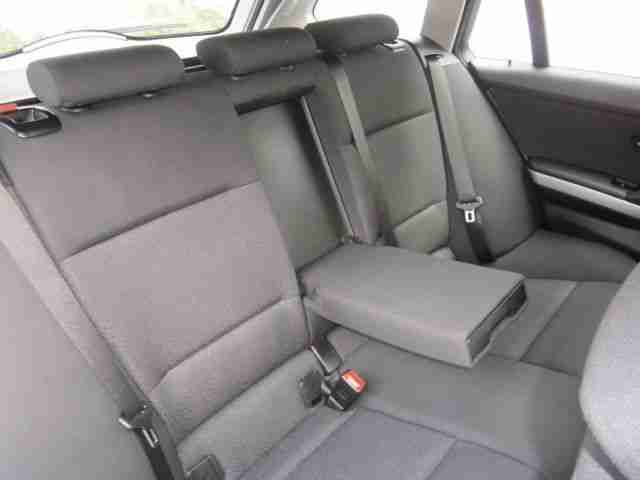 BMW 320d DPF Touring Aut.-NAVI-TEMPOMAT-NEUER MOTOR-