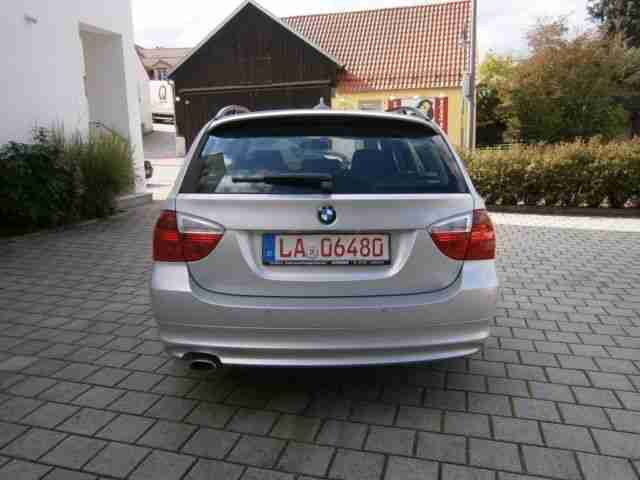 BMW 320d DPF Touring Aut.-NAVI-TEMPOMAT-NEUER MOTOR-