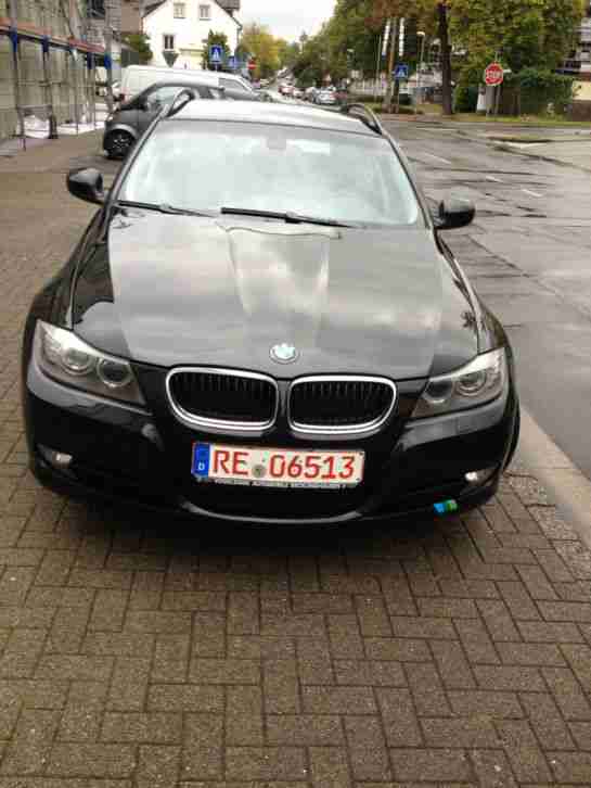 BMW 320d DPF Touring Automatik 177 PS, Navi, Sitzhzg, Standhzg, Festplatte...