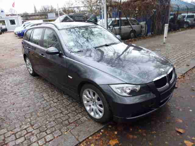 BMW 320d Touring - Automatik, Navi Prof, Leder