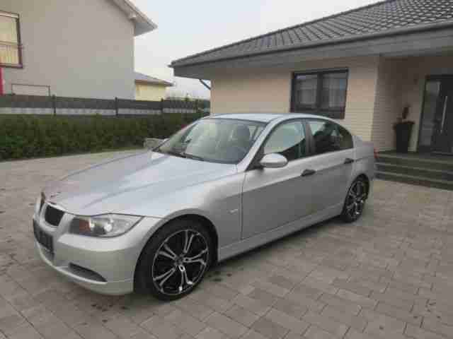 BMW 320i