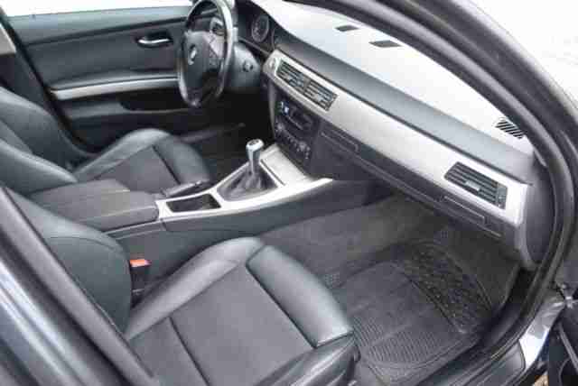 BMW 320i Alcantara + Sitzheizung + Schiebedach