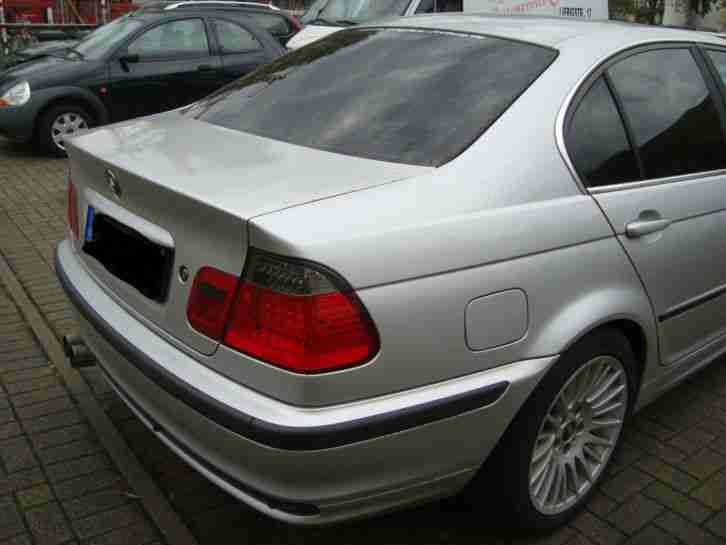 BMW 320i E46 SILBER LIEBHABERFAHRZEUG
