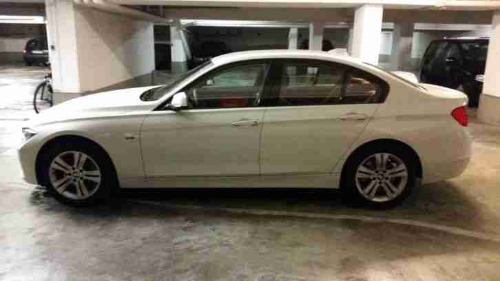 BMW 320i, F30,07/14, Sport Line, Navi, Xenon, Leder, 6042km, 07/14 EZ