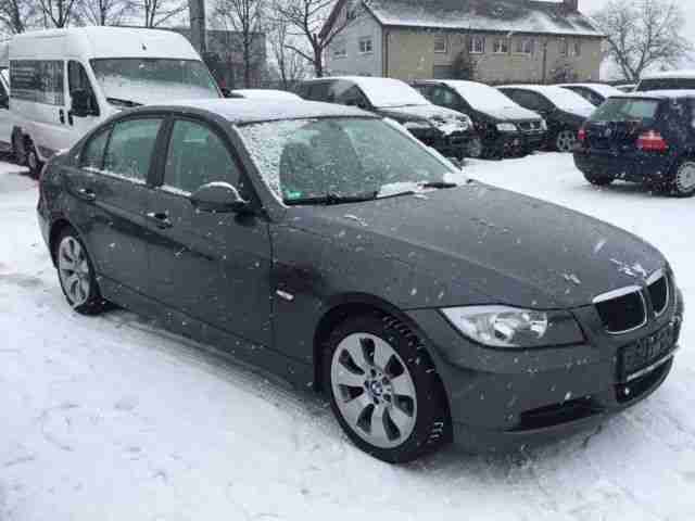 320i Limousine E90 Klimatronic, PDC, Sportsitze,