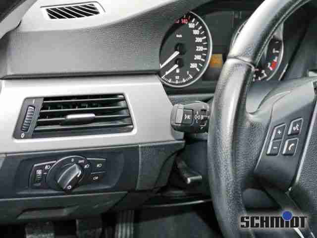 BMW 320i-Multifunktion-Lederlenkrad-ISOFIX (Klima)