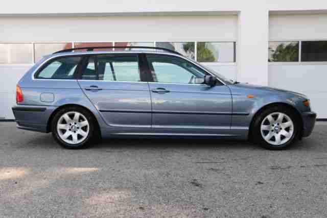 BMW 320i Tour/ Navi/ AHK/ Komfort-Sitze/ Glasdach