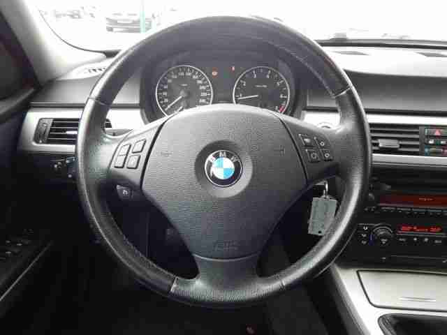 BMW 320i Touring