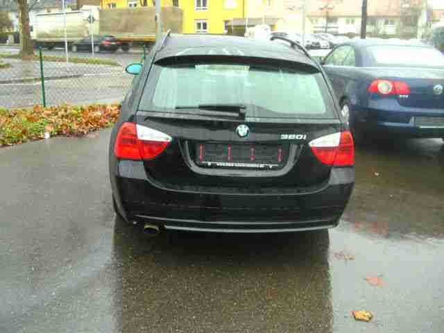 BMW 320i Touring