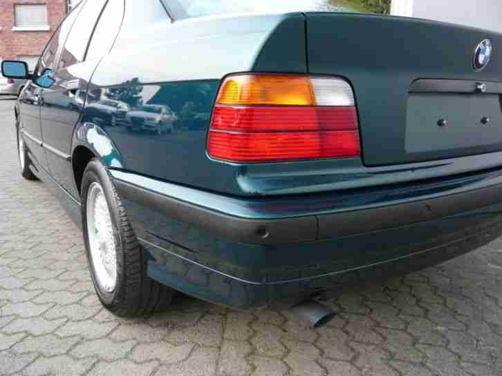 BMW 320i ?? YOUNGTIMER im NEUZUSTAND mit nur ?? original 404 km ??