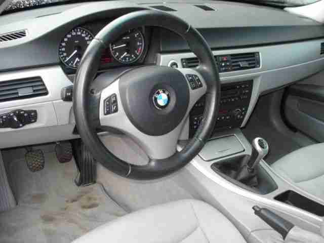 BMW 320i touring
