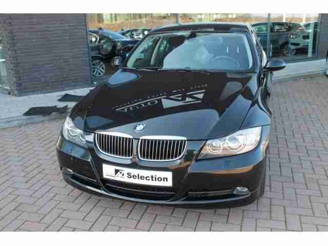 BMW 325 325i Navigatie