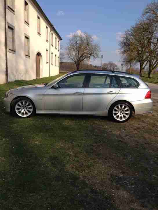 BMW 330d Touring Top Zustand!!!