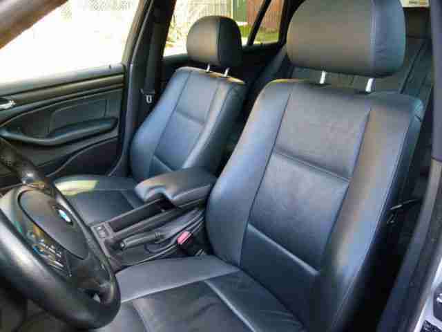 BMW 330i TOURING BI-XENON LEDER M LENKRAD