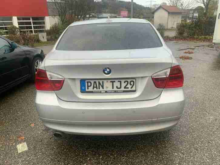 BMW 3er EZ 06.2005 - silber - Benzin - 214.350 km - Limousine
