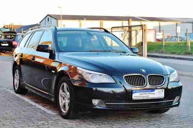 BMW 5 Touring 525d NAVI*LEDER*PANO* TÜV BIS 03/2018