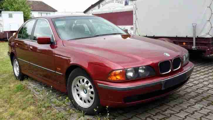 BMW 520i