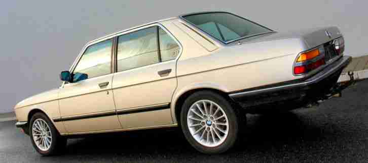 BMW 520i E28 1984 Oldtimer in gutem Zustand