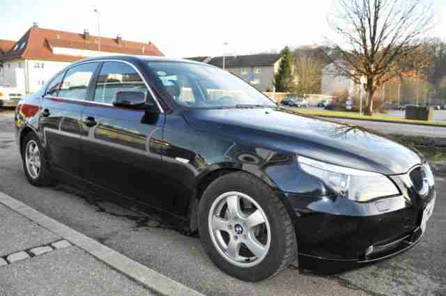 BMW 520i KLIMAAUTOMATIK LEDER AUTOMATIKGETRIEBE