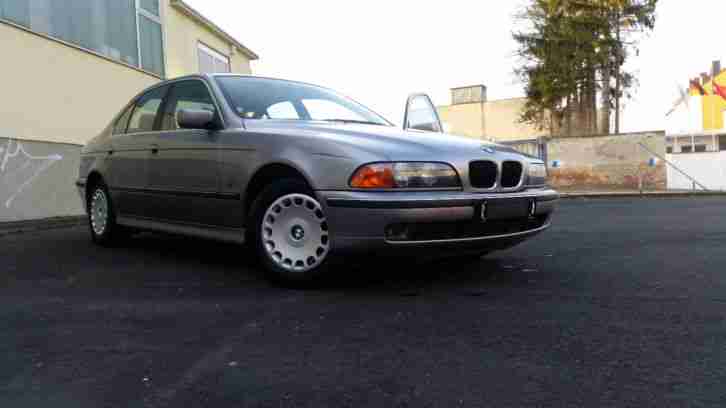 BMW 520i e39 Limousine Schalter TÜV 2017