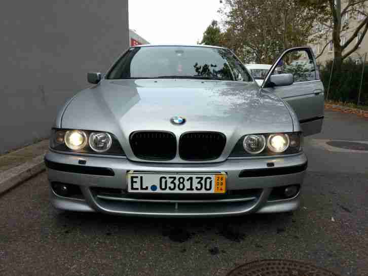 BMW 523 i E39 ! VOLLAUSSTATTUNG !M-Pack ,JAHRESVIGNETE,EISENMAN AUSPUFF,HELLA