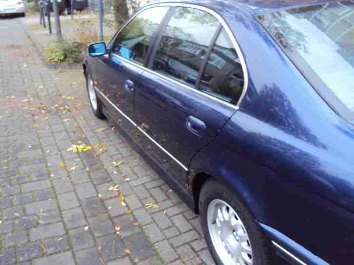BMW 523i E39, Baujahr 1997, Blau