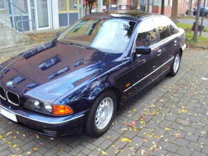 BMW 523i E39, Baujahr 1997, Blau