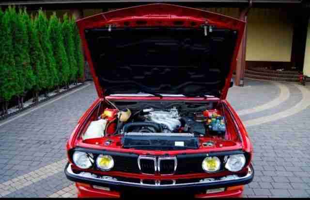 BMW 525 E A e28