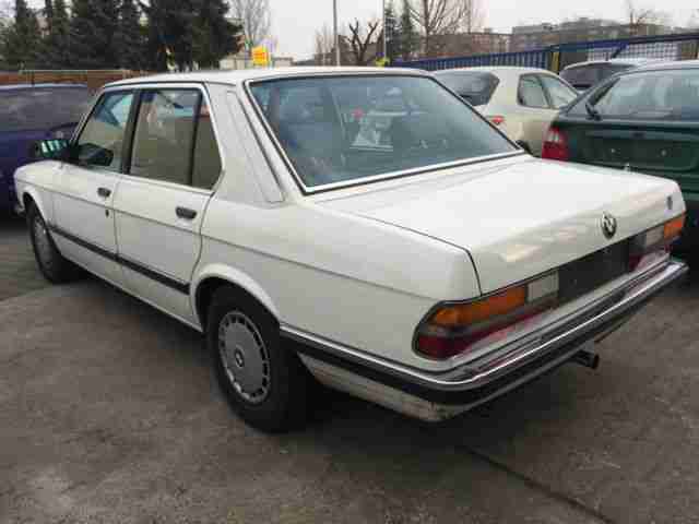 BMW 525E SAMLER ZUSTAND