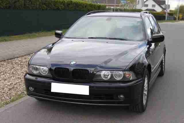 525d touring, Leder, Navi, TV, Aut., Xenon