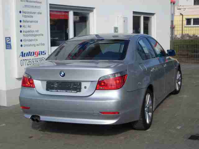 BMW 525i*Leder*Xenon*Navi*Tempomat*Alu*PDC*